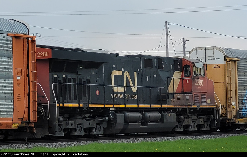 CN 2280